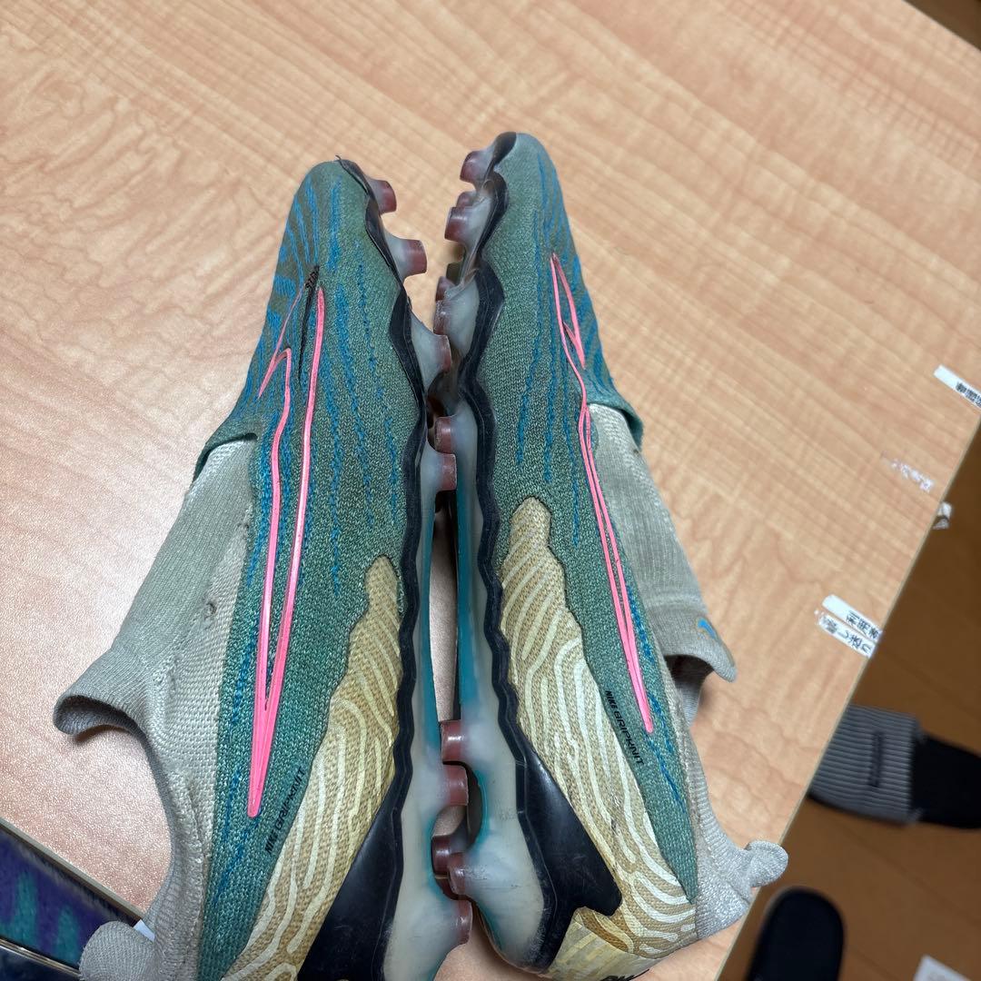 Nike ファントム GX エリート（PHANTOM GX ELITE）　AG