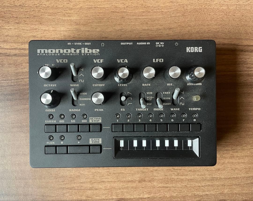 KORG monotribe アナログシンセサイザー モノトライブ コルグ