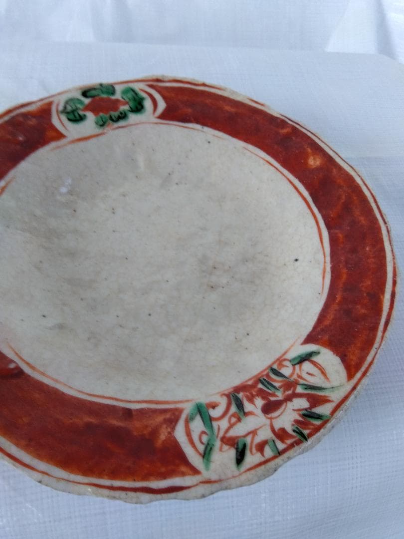 人気作者　黒岩卓実作　織部焼　赤色浅皿　24ｃｍ