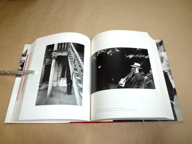 ロバート・フランク 写真集 Looking In Robert Frank's