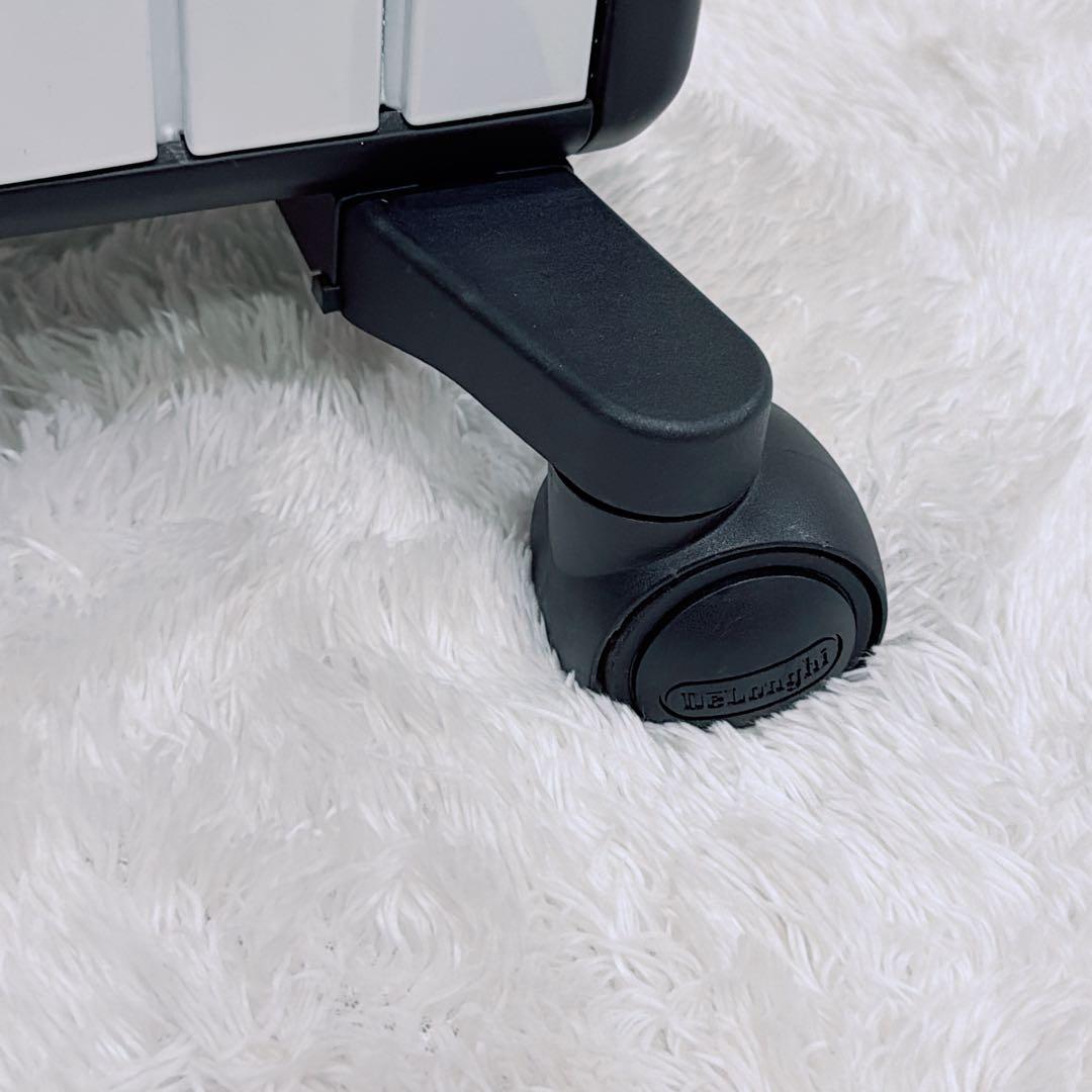 【美品】DeLonghi デロンギ マルチダイナミックヒーターMDHU09−BK