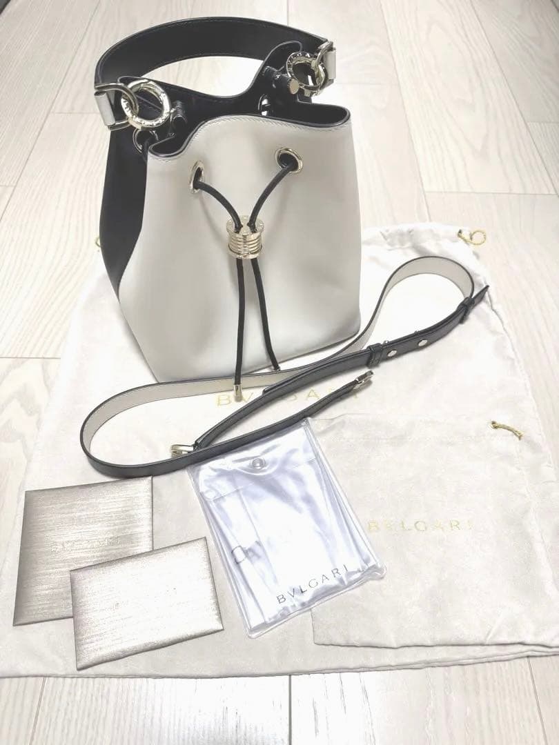 【美品】BVLGARI ブルガリ ビーゼロワン バケットバッグ