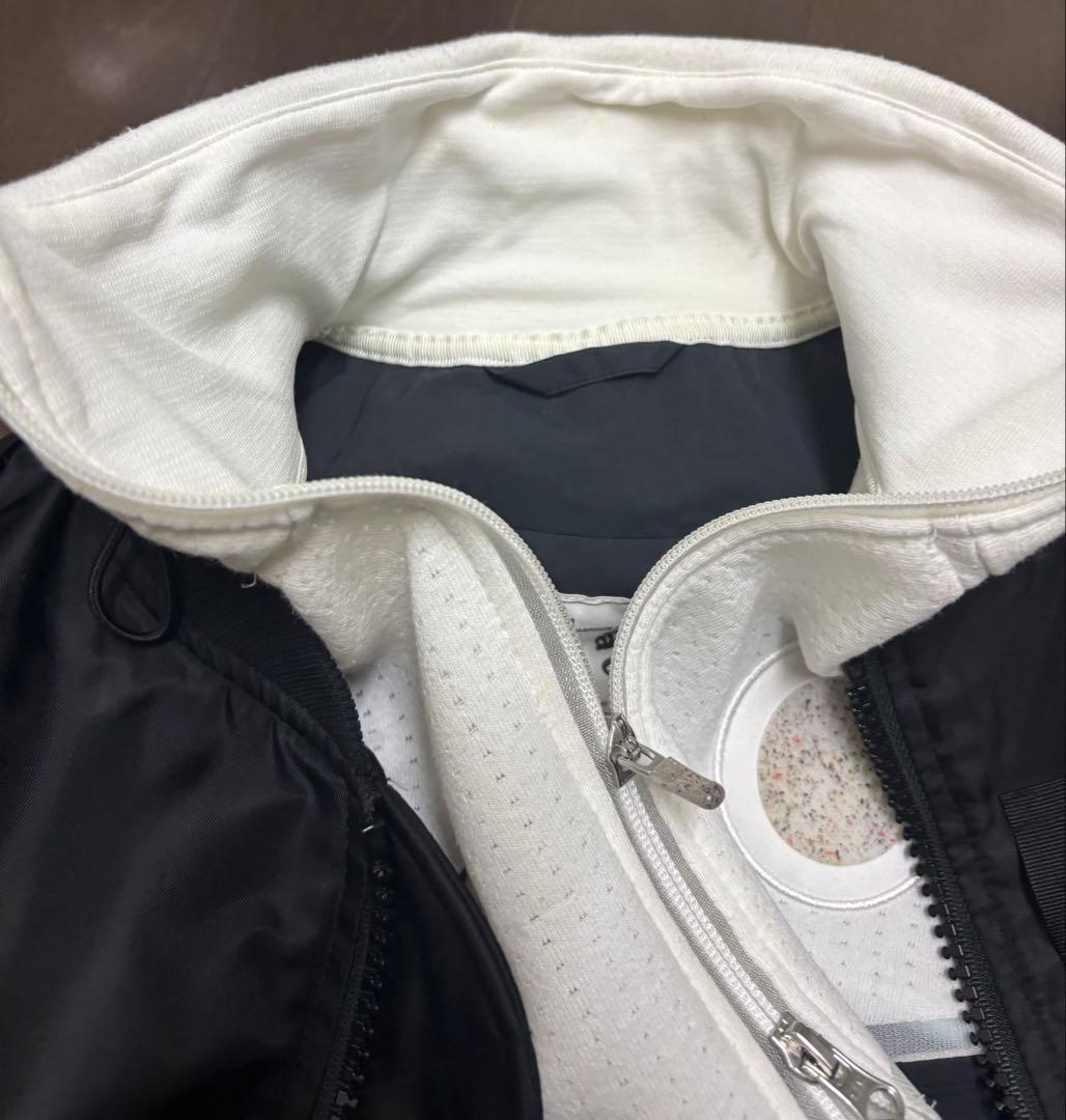 たた sacai nike ボンバージャケット