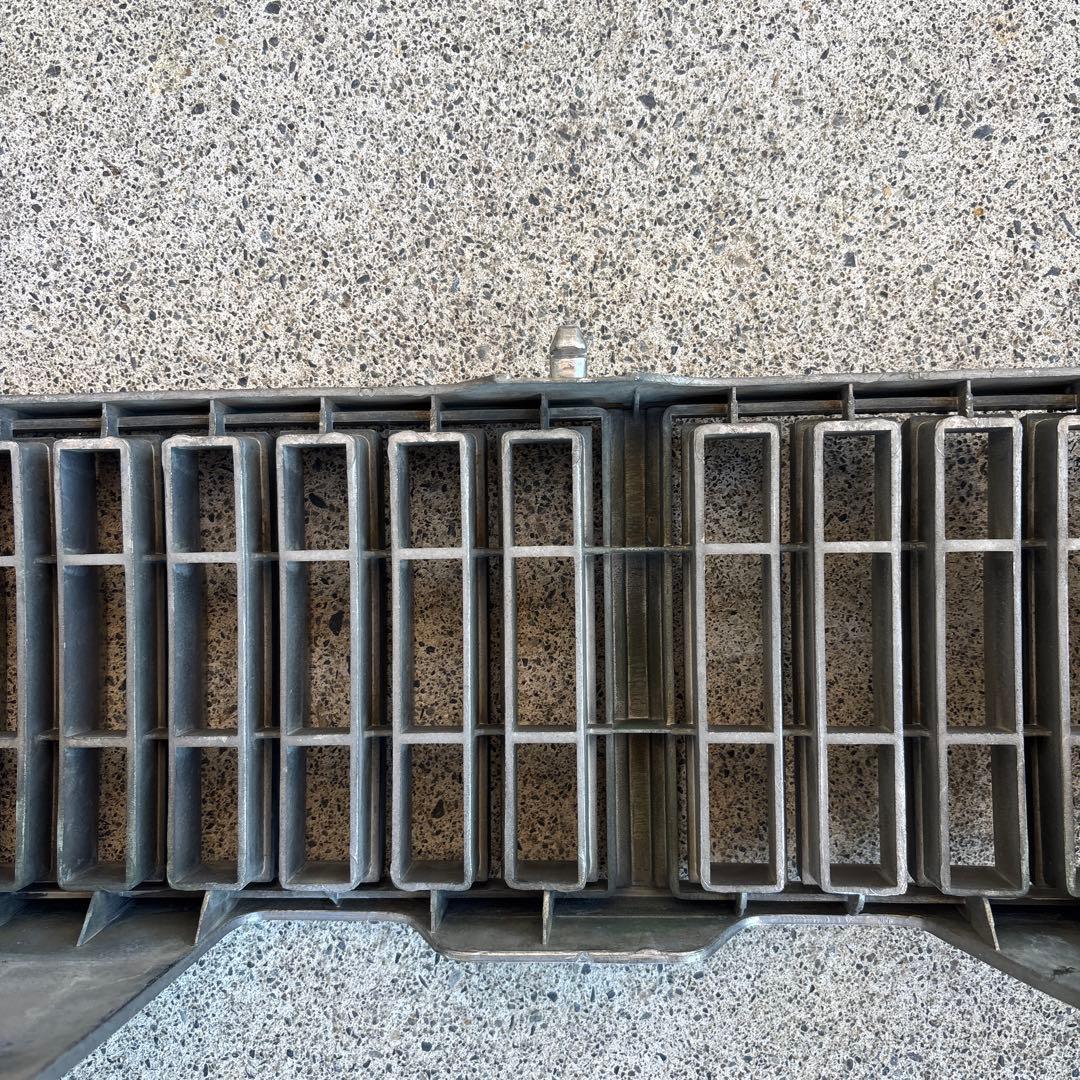 て*け様 y30 グリル　セドリック　グロリア セット販売　旧車　当時　昭和　売