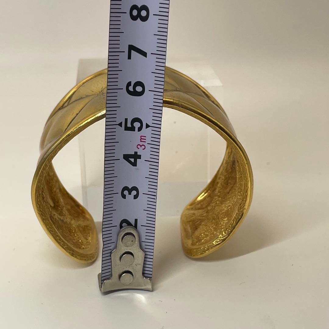 専用❗️CHANEL✨シャネル　刻印あり　ココマーク　マトラッセ　バングル