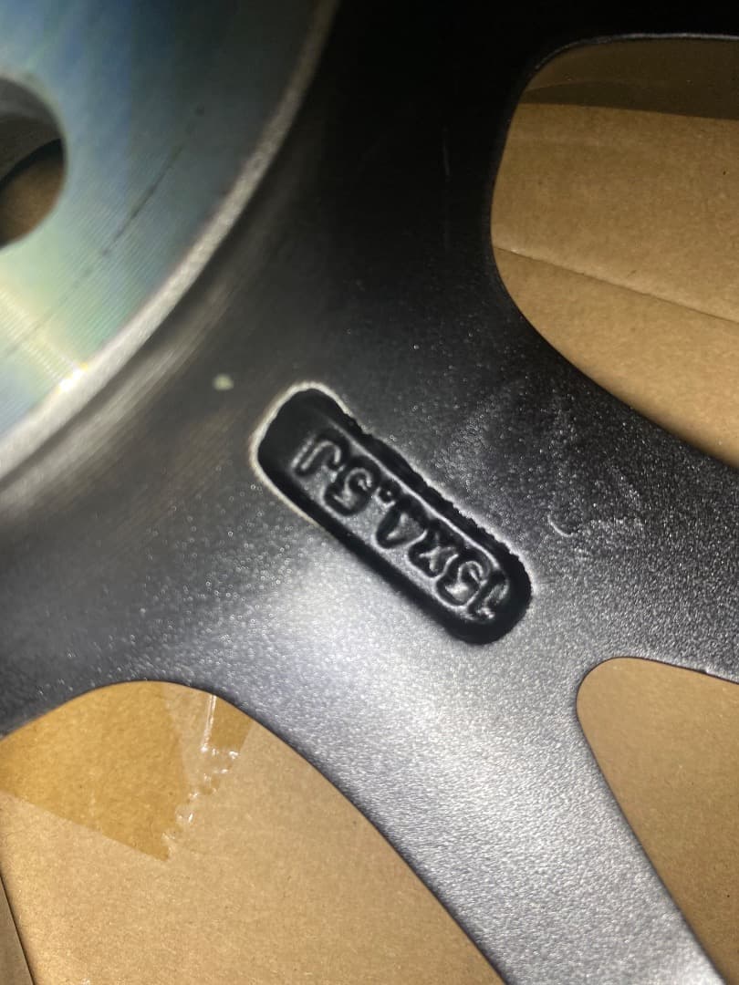 1本 ホイール 未使用品 15インチ