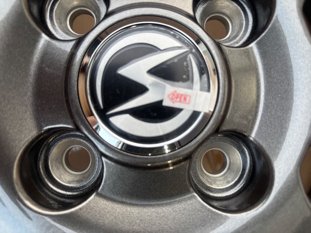 1本 ホイール 未使用品 15インチ