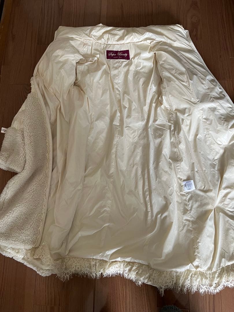 最終値下げ　スーパービューティー ダウンコート　40