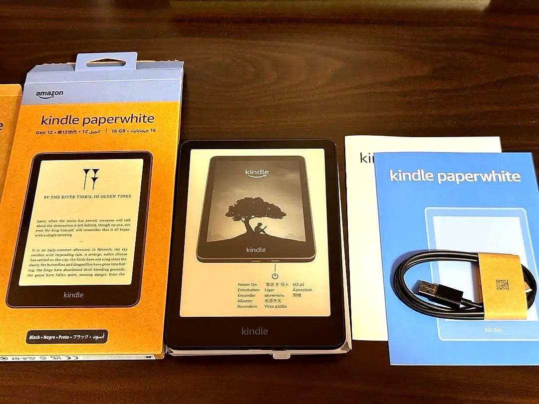 Kindle Paperwhite 12世代(16GB) ＋Kindleカバー