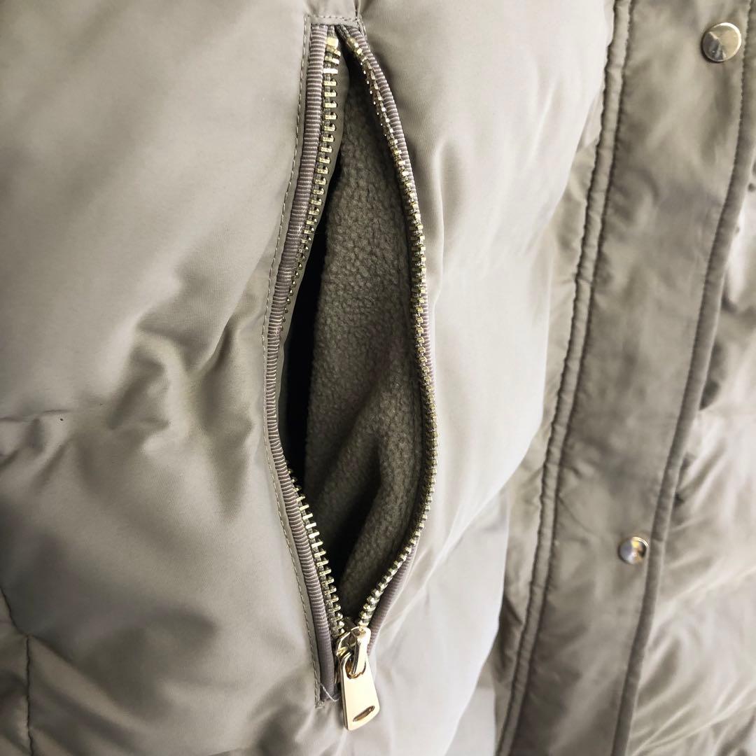 カーキ フード付きダウンベスト　ザラ　タグ付き　完売品