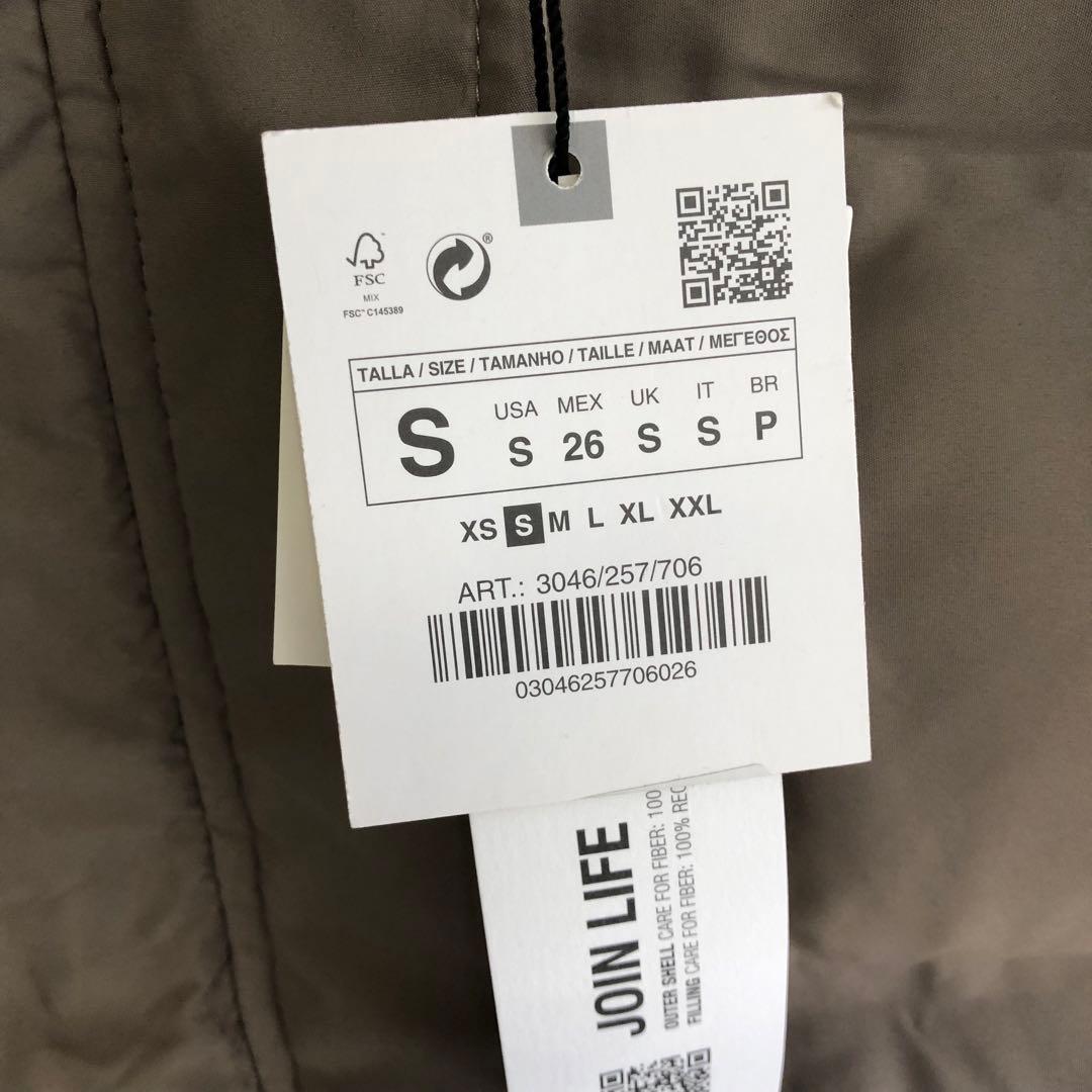 カーキ フード付きダウンベスト　ザラ　タグ付き　完売品