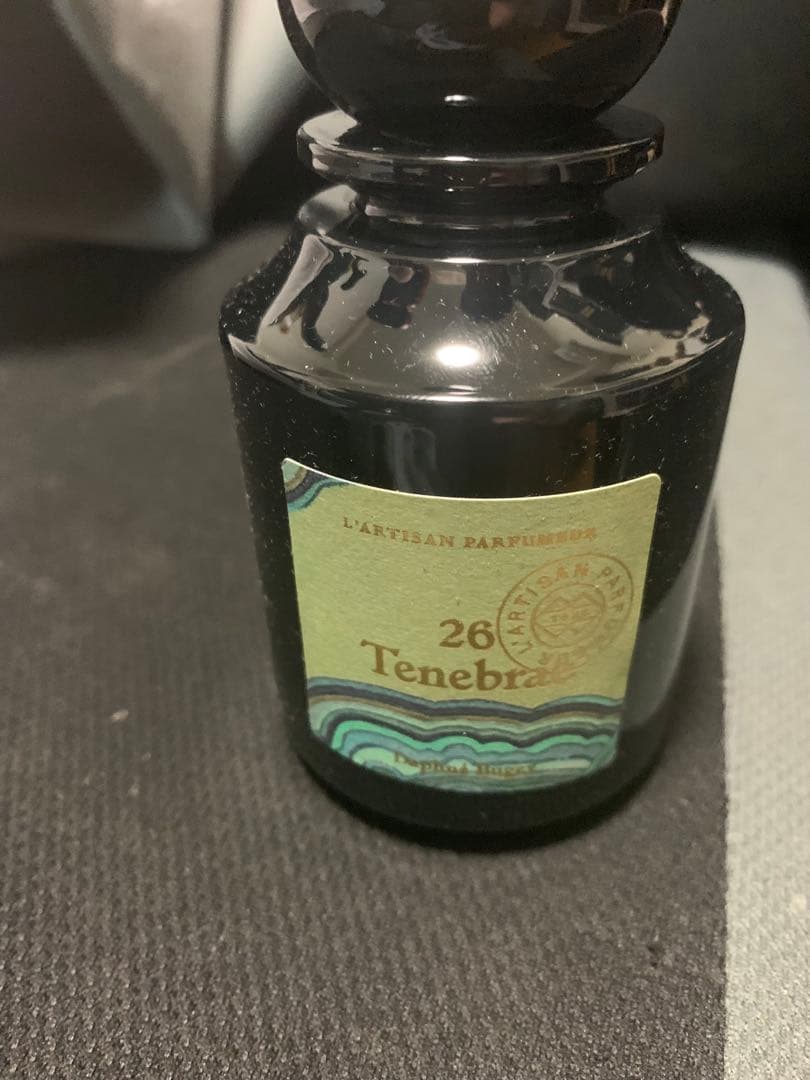 ラルチザンパフューム 26 Tenebræ テネブラエ