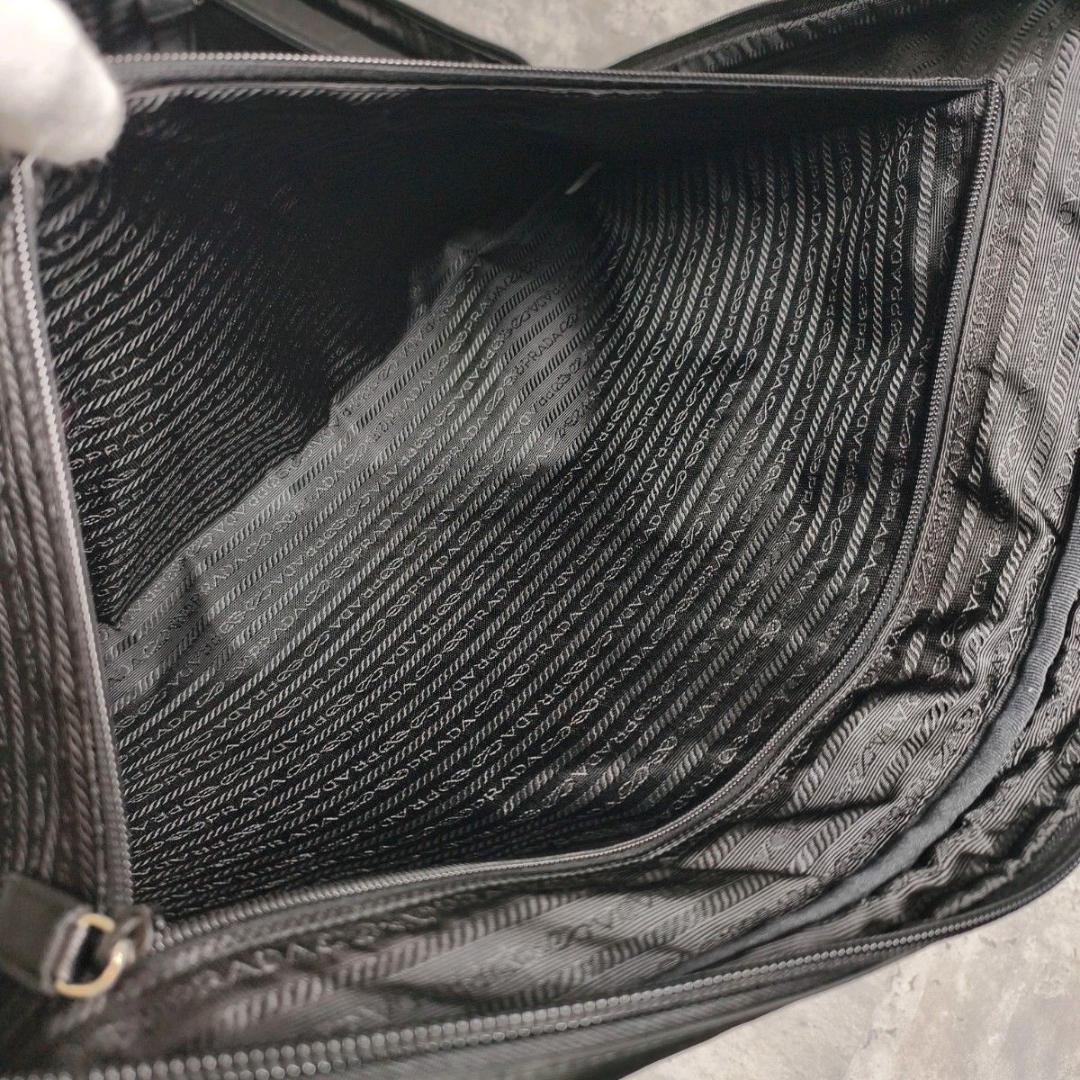 ⚫専用になります。【美品】PRADA プラダ キャリーケース 三角ロゴ ナイロン