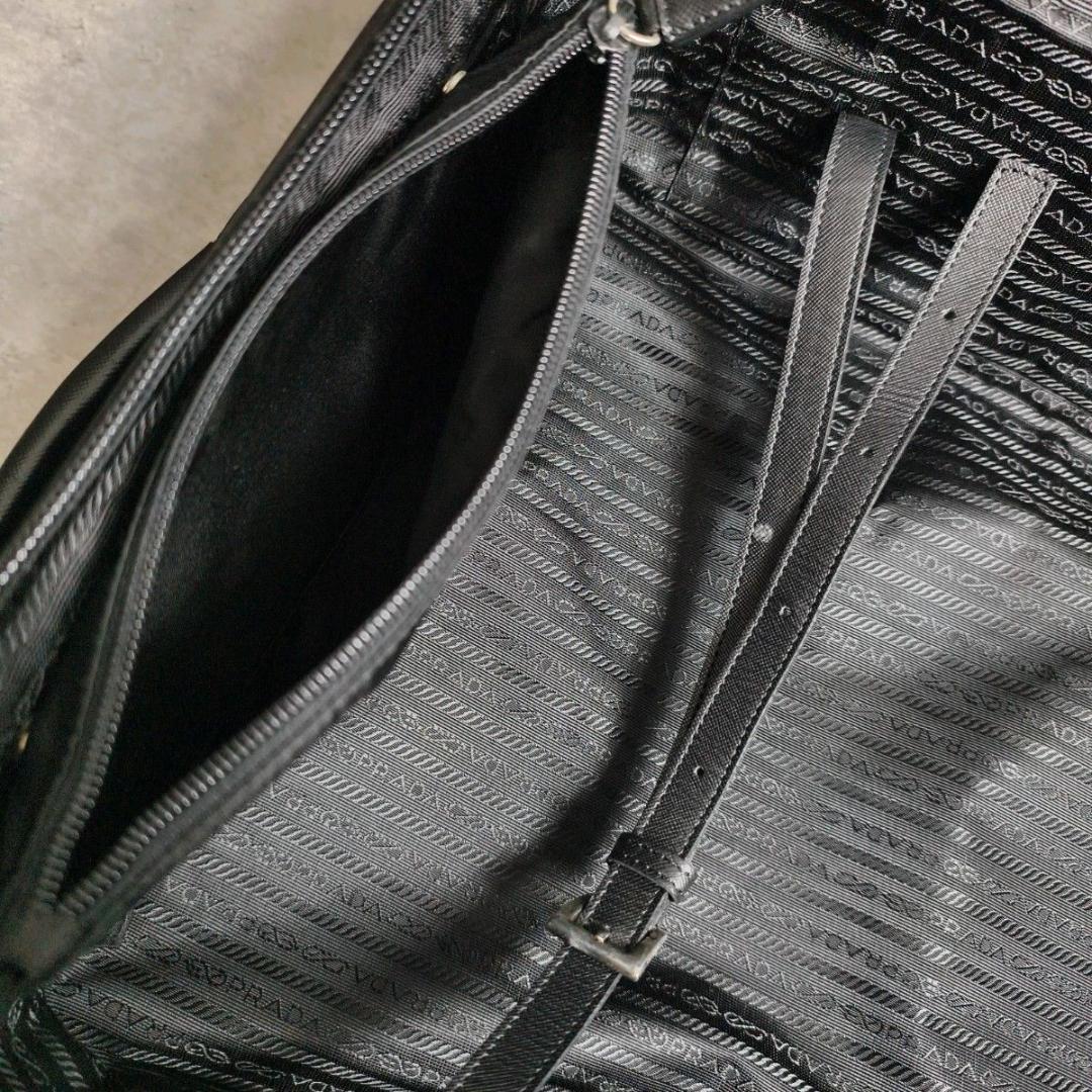 ⚫専用になります。【美品】PRADA プラダ キャリーケース 三角ロゴ ナイロン