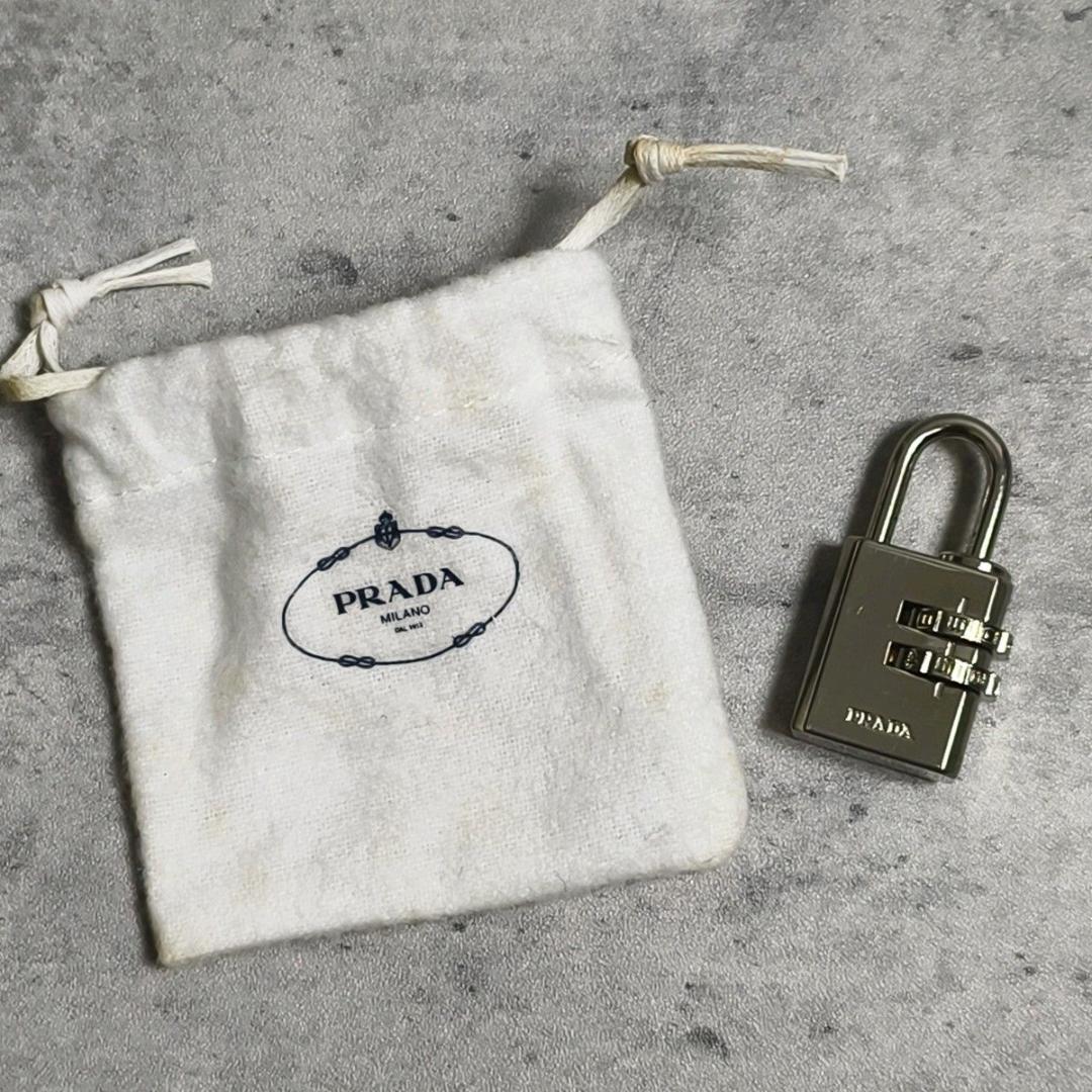 ⚫専用になります。【美品】PRADA プラダ キャリーケース 三角ロゴ ナイロン