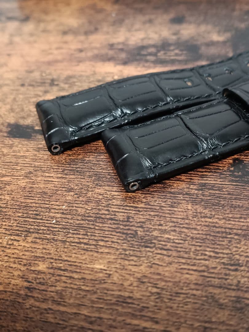 NATOさま専用　パネライ　純正ベルト　クロコダイル　艶消し黒　Dバックル用