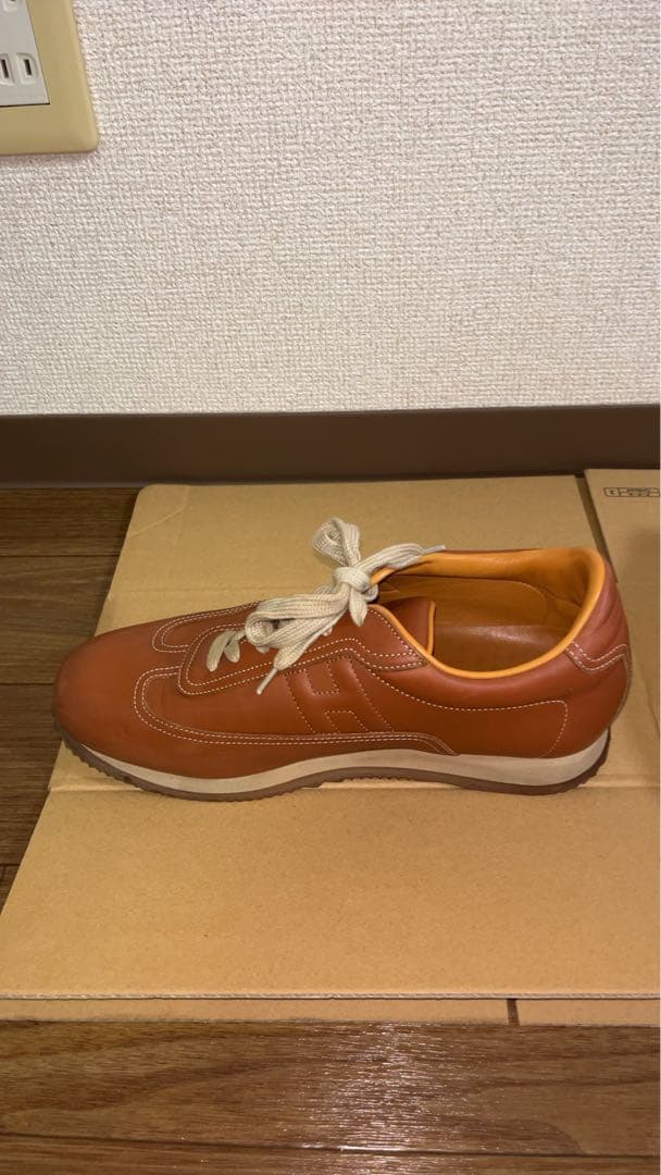 エルメス（HERMES）「クイック」スニーカーサイズ42(27cm相当)