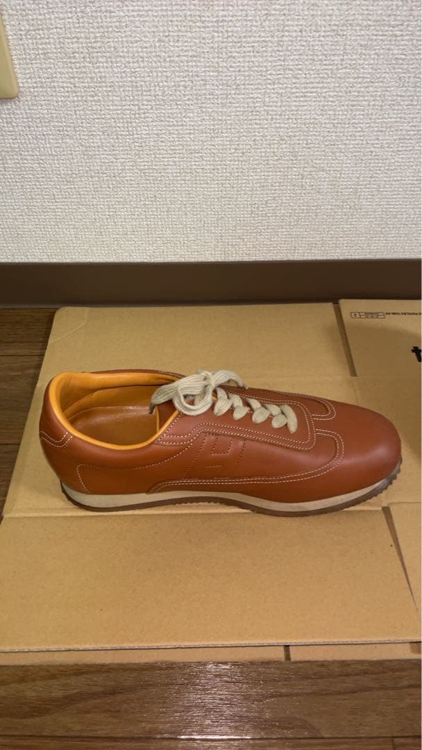 エルメス（HERMES）「クイック」スニーカーサイズ42(27cm相当)