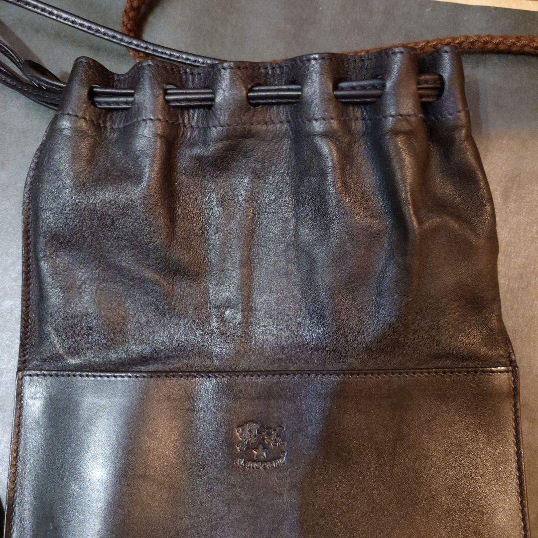 イルビゾンテ ポシェット