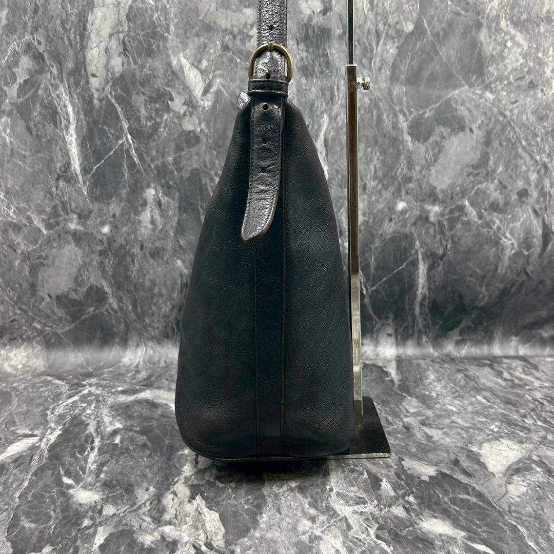 【希少/大容量】イルビゾンテ ショルダーバッグ バケツ型 ブラック レザー A4