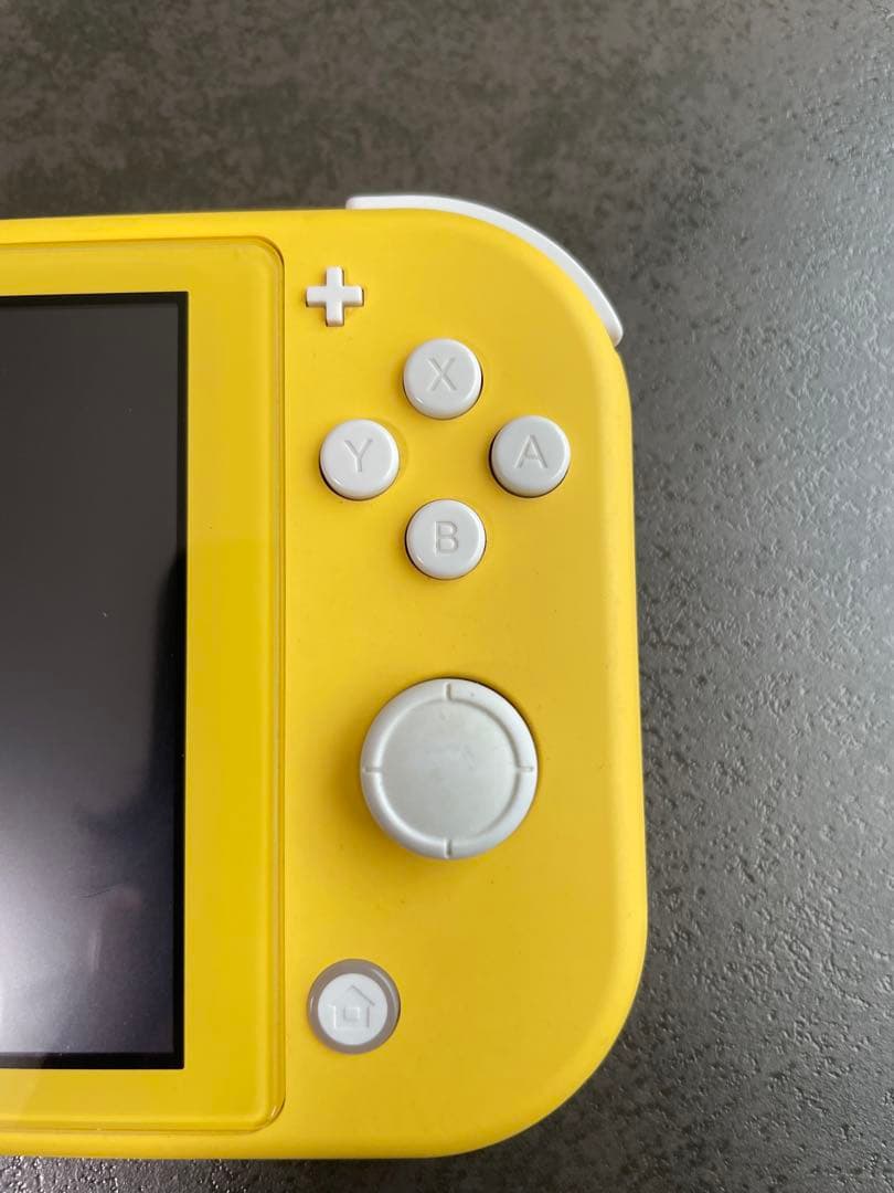 Nintendo Switch Lite イエロー 本体 + ケース＋フィルム付