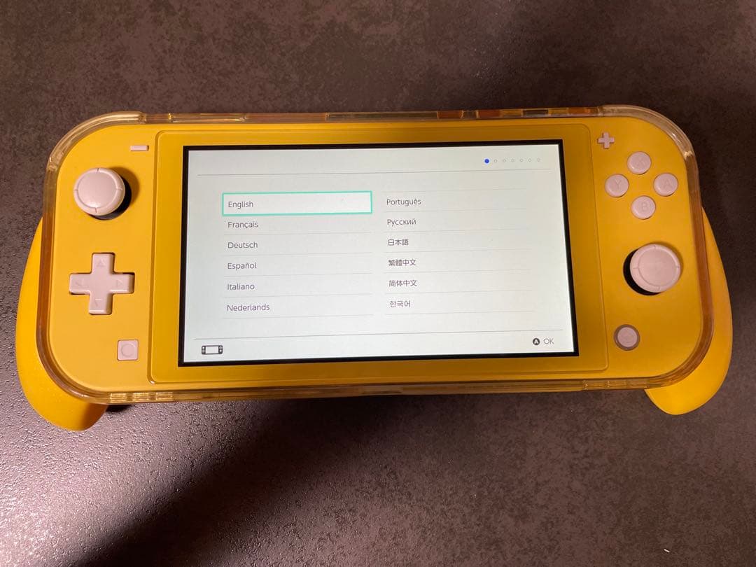 Nintendo Switch Lite イエロー 本体 + ケース＋フィルム付
