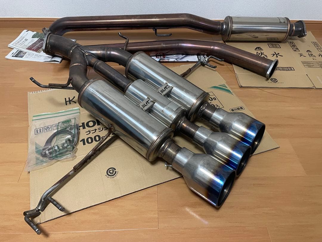 【引取り1万円値引き】FK8シビックBlitzマフラー
