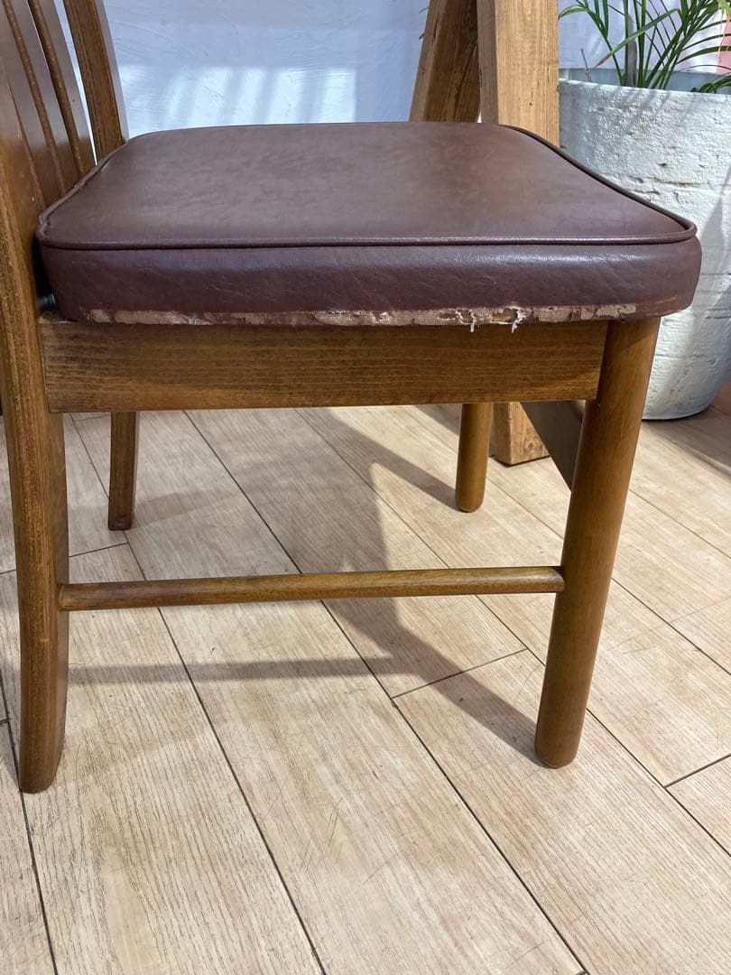 カリモク家具　ダイニングチェア　２脚セット