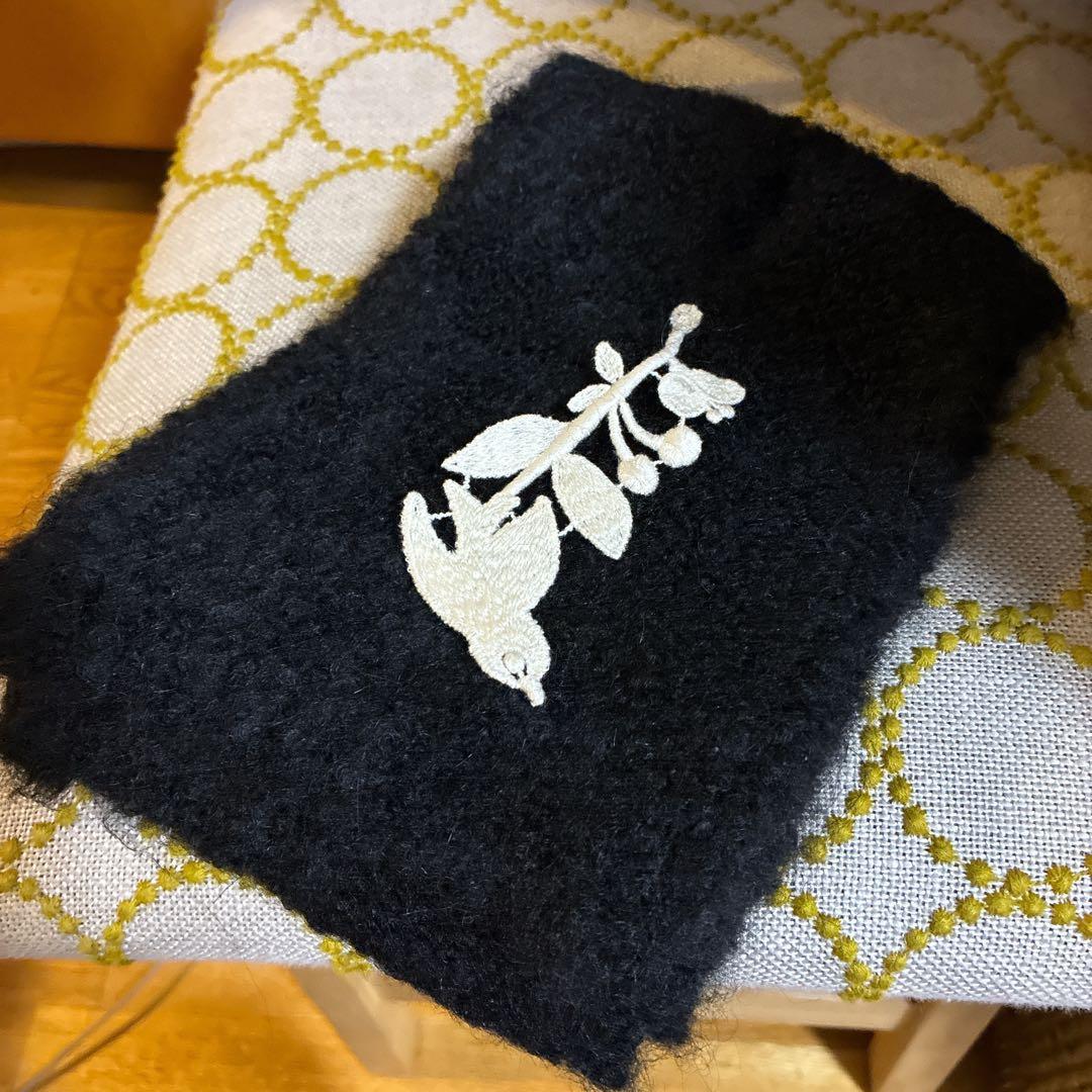 ミナペルホネン muschio マフラー forest parade