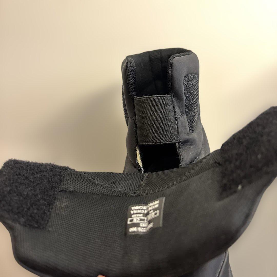 ZARA キルティング VIBRAM® ブーツ