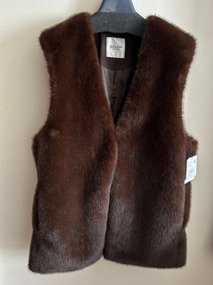 サロン　アダムエロペ　ミンクライクエコファーベスト　新品　未使用