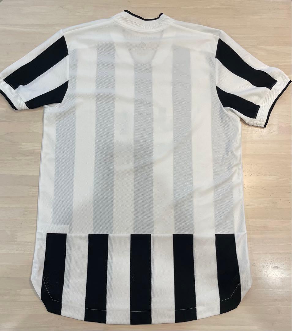 Juventus 21/22オーセンティック ユニフォーム