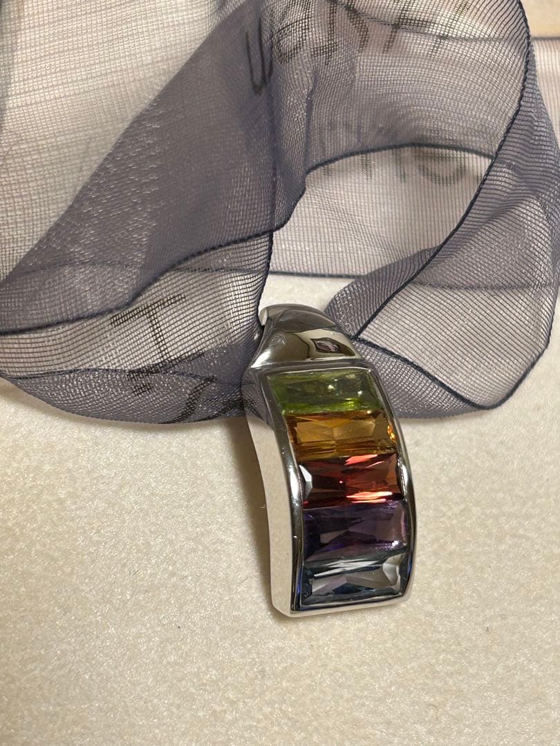 H.Stern マルチカラーペンダントトップ