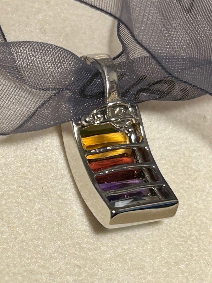 H.Stern マルチカラーペンダントトップ