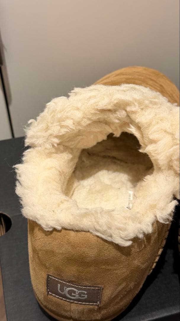 箱付き UGG Anders ムートンブーツ 8 チェスナット 26cm