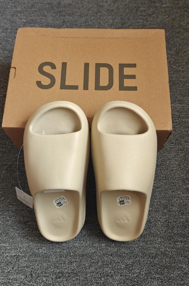 ADIDAS YEEZY SLIDE アディダス ベージュ サンダル 26.5