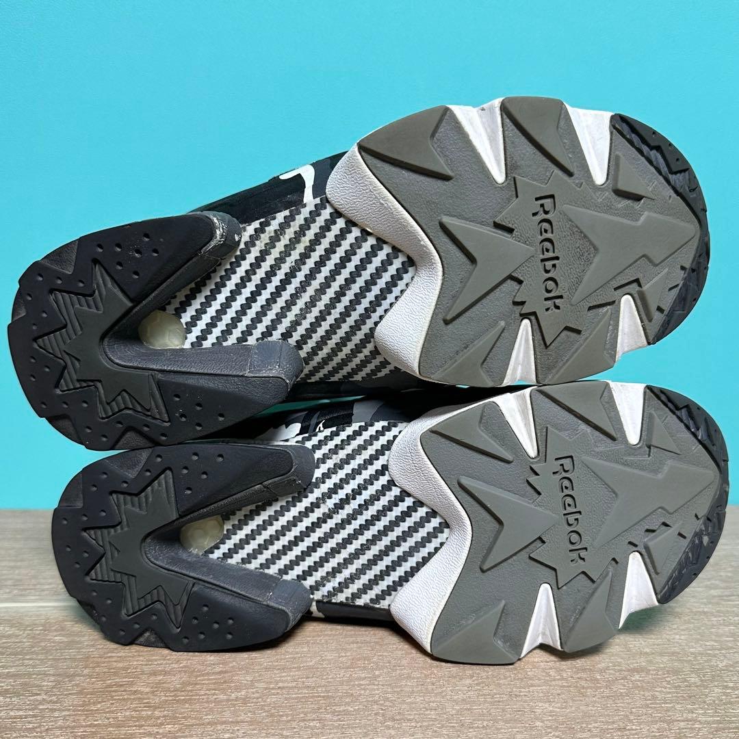 リーボック【REEBOK】ポンプフューリー　　　　※2016年製 限定コラボ