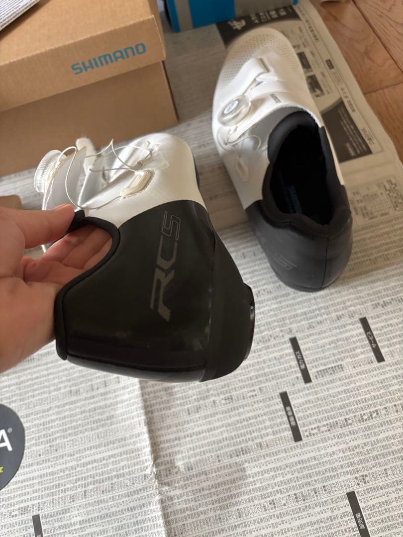 SHIMANO 自転車用シューズ BOAシステム ホワイト　25　26 41