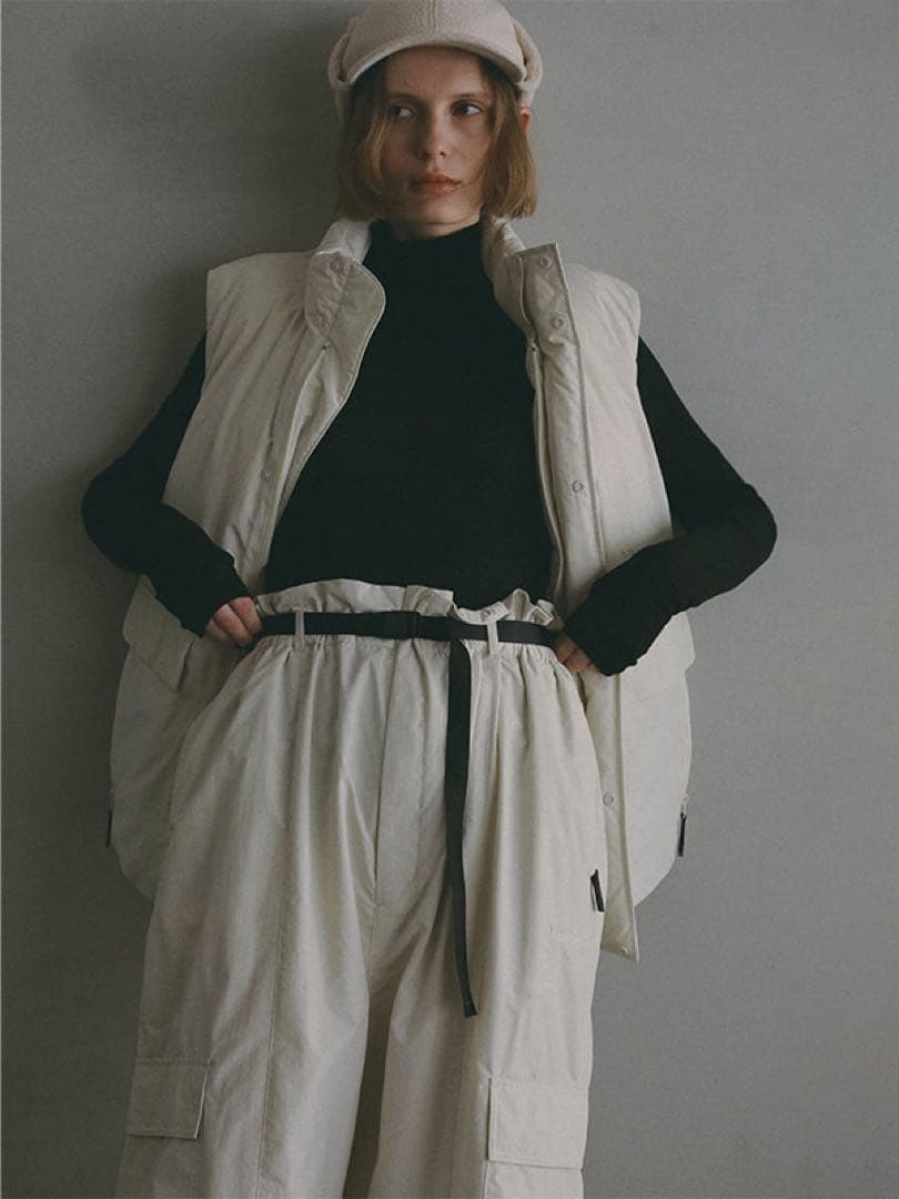 Marmot×ETRE TOKYO PERTEXダウンベスト　オフホワイト