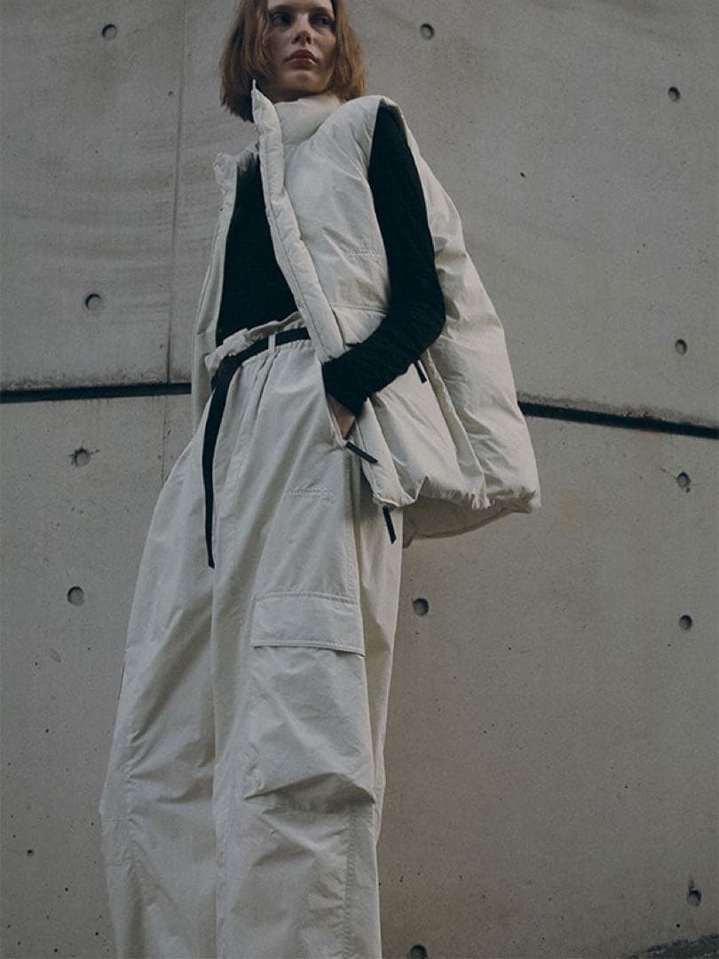 Marmot×ETRE TOKYO PERTEXダウンベスト　オフホワイト