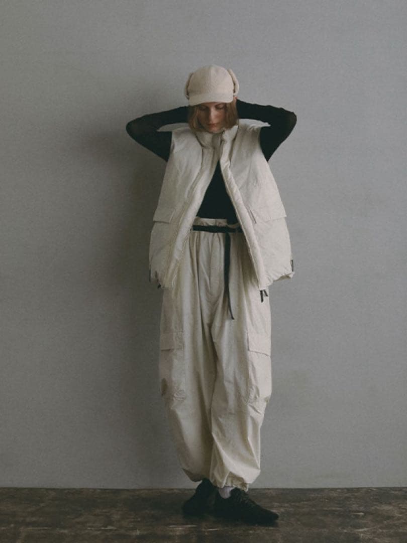 Marmot×ETRE TOKYO PERTEXダウンベスト　オフホワイト