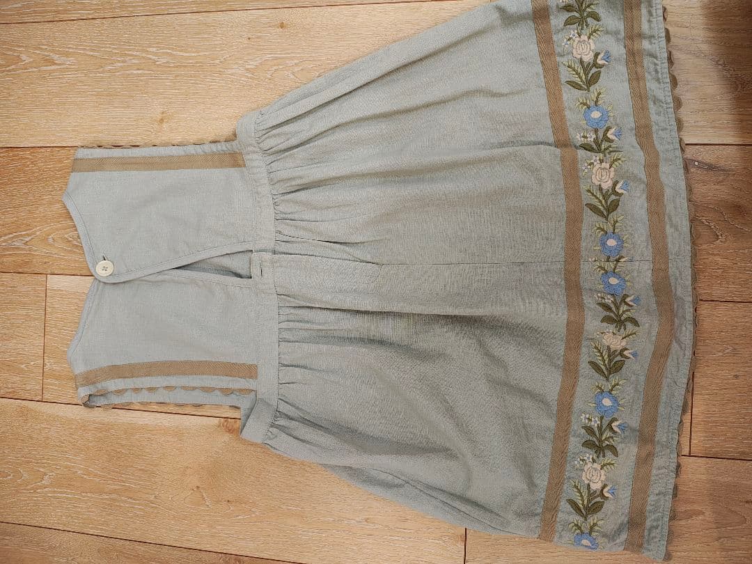 ワンピース apolina pinafore 7-9y