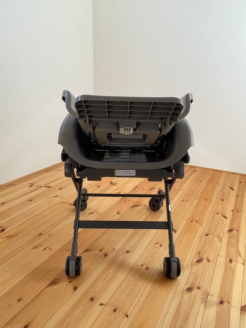 Combi ネムリラ AUTO SWING BD バースデイ限定デザイン