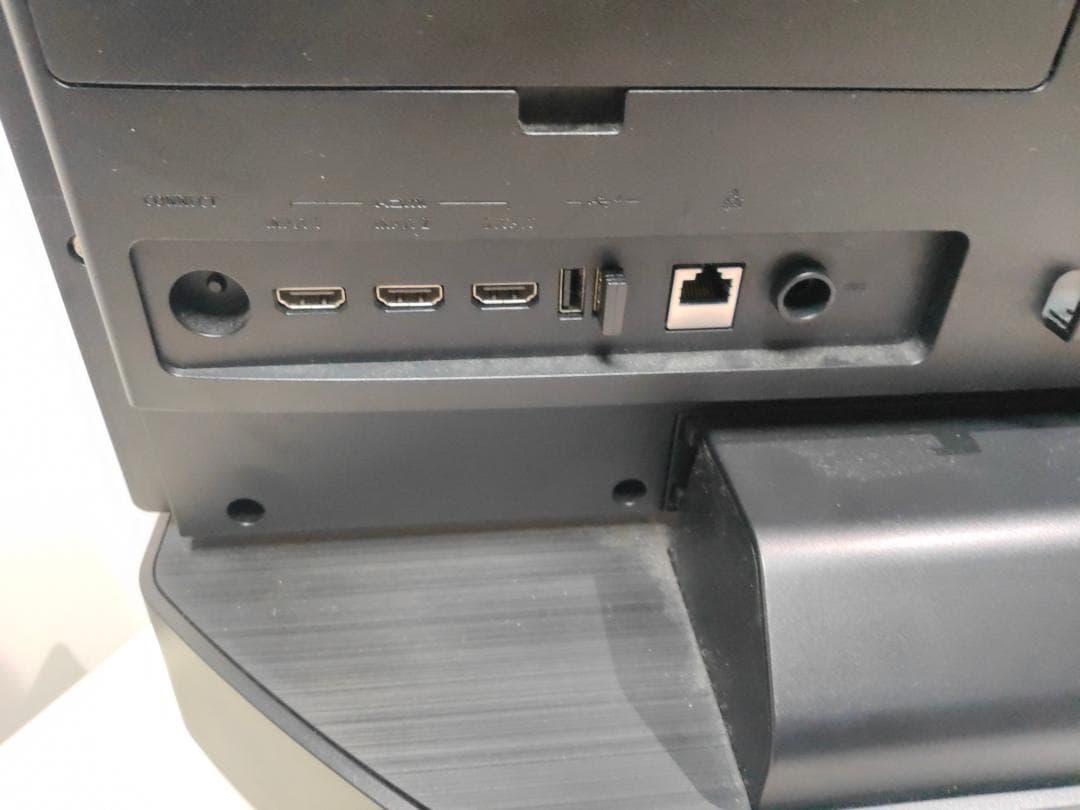 富士通☆27液晶一体化PC☆第8世代 Core i7/新品SSD☆Win11