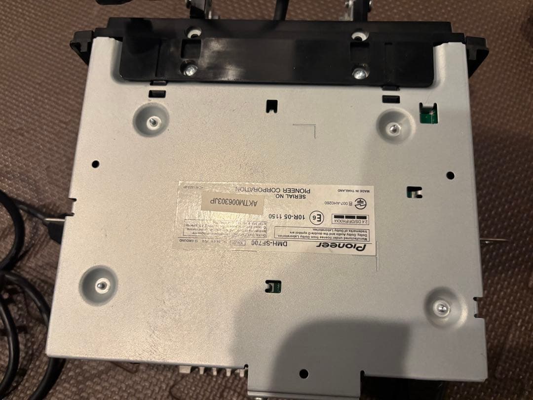 カロッツェリア DMH-SF700 ケーブル一式 DVDオーディオプレーヤー