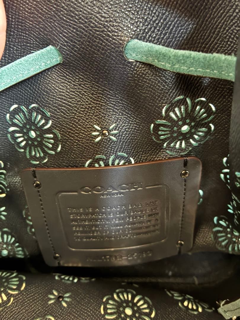 COACH ティーローズ パンチング スエード バケットバッグ 斜めがけ ブルー