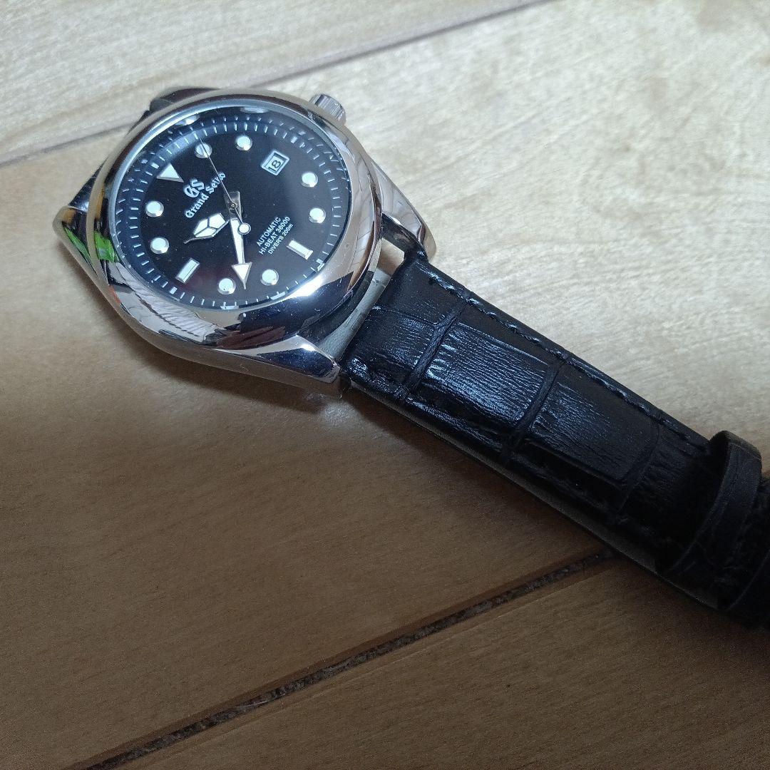 クォーツ腕時計 黒/赤3点組