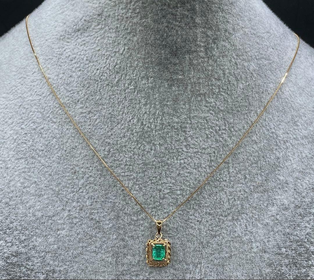 JA96★高級 エメラルド0.64ct K18 ペンダントヘッド 鑑付