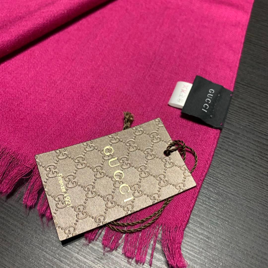 新品正規✨GUCCIマフラー✨グッチマフラー❗️箱紙袋セット　グッチ　メンズ