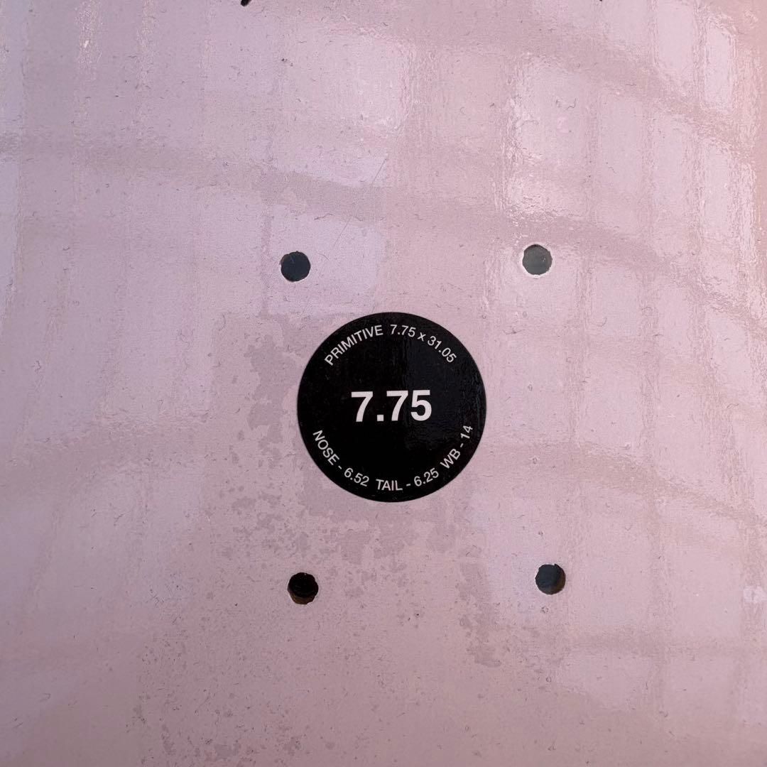 PRIMITIVE スケートボードデッキ 7.75 THRASHER